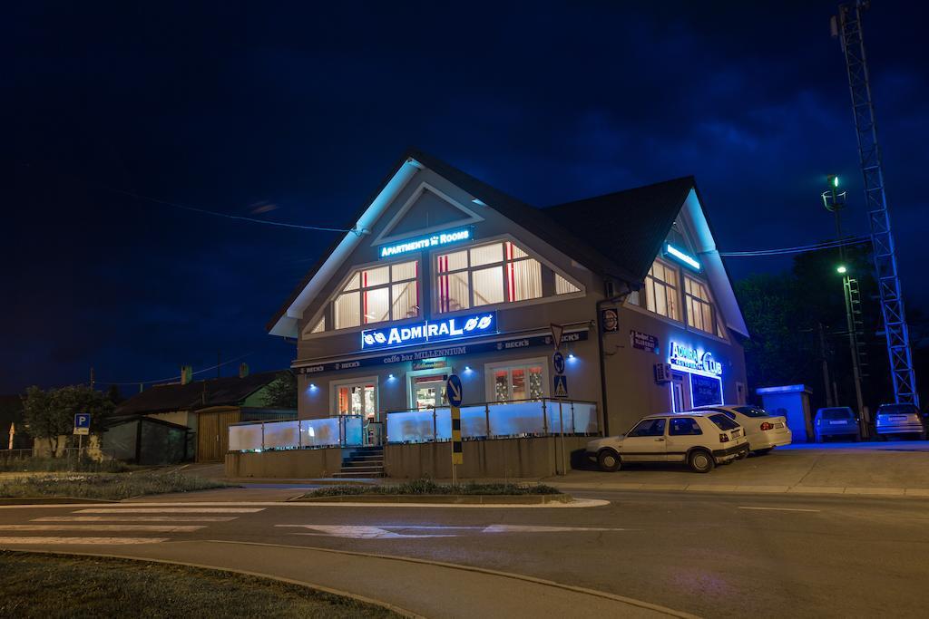 Apartments And Rooms Millennium Ogulin Εξωτερικό φωτογραφία